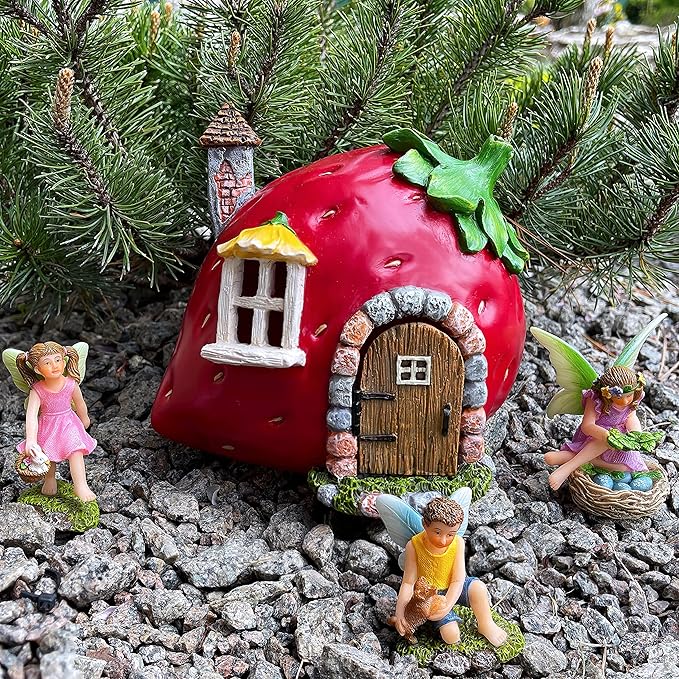 Mood Lab Fairy Garden - Fairy Strawberry House Set of 4 pcs - Miniature Figurines & Accessories - Outdoor & House Decor