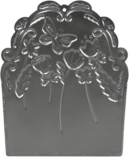 Decorative Hanging Wall Basket Shabby Chic Wall Planter for Indoor Planters Decor White Wall Planter Holder Metal Hanging Planter Wall Mounted Planter for Farmhouse Garden Wall Decor