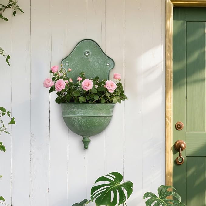 Vintage Rustic Wall Planter Distressed Decor Iron Hanging Plant Basket Shabby Metal Wall Mounted Flower Holder Pot Stand for Indoor Outdoor Home Balcony Patio Farmhouse Garden Decorative (Green)