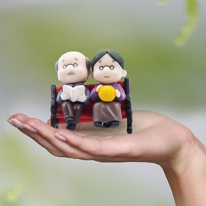 Mini Park Bench Grandpa Grandma Model Ornament Accessories for Bonsai Craft Miniature House Fairy Garden Decor-for DIY Decoration