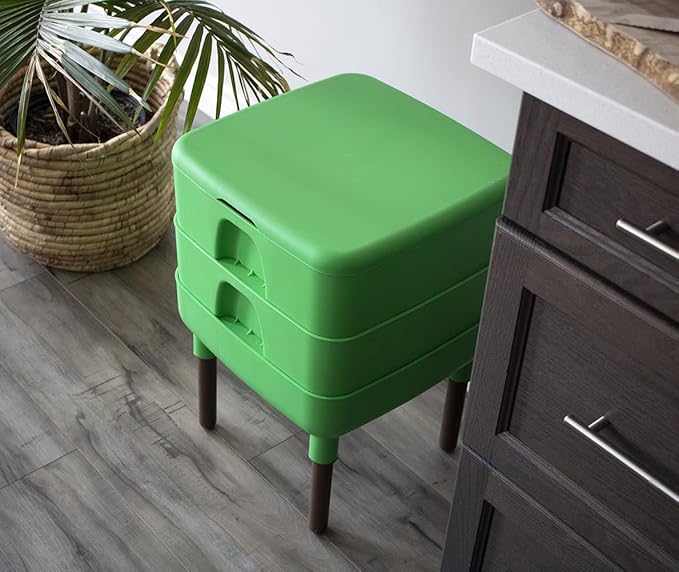 FCMP Outdoor - The Essential Living Composter, 2-Tray Worm Vermicomposter Bin (HF-LC4000v2-GRN) Green