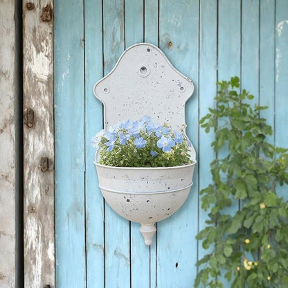 Vintage Rustic Wall Planter Distressed Decor Iron Hanging Plant Basket Shabby Metal Wall Mounted Flower Holder Pot Stand for Indoor Outdoor Home Balcony Patio Farmhouse Garden Decorative White