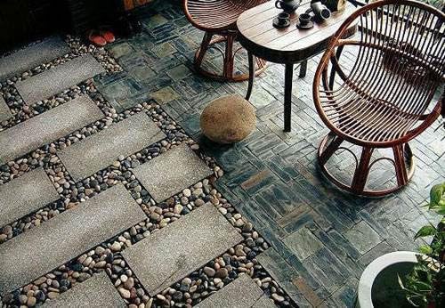 10lb Natural Decorative Polished Mixed Pebbles - Pebbles Polished Gravel，Small Decorative River Rock Stones for Fresh Water Fish Animal Plant Aquariums, Landscaping, Home Decor etc. (160-Oz Bag)