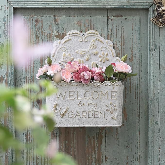 Decorative Hanging Wall Basket Shabby Chic Wall Planter for Indoor Planters Decor White Wall Planter Holder Metal Hanging Planter Wall Mounted Planter for Farmhouse Garden Wall Decor