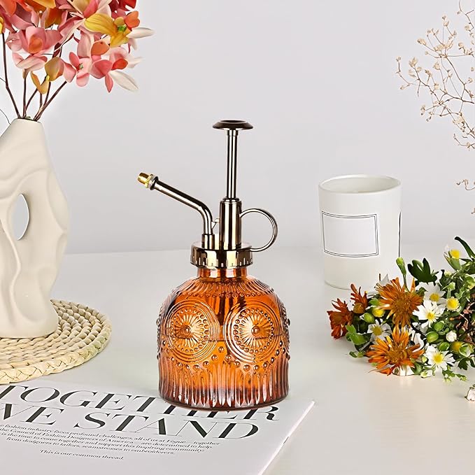 Glass Plant Mister Spray Bottle, 230ML Vintage Plant Spritzer, Succulent Watering Bottle Glass with Top Pump, Small Plants Sprayer Watering Can for Indoor Outdoor House - Brown