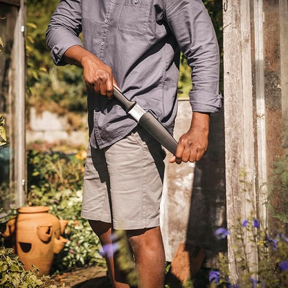 Fiskars Hori Hori Garden Knife with Sheath, Multi-Purpose Heavy Duty Gardening Hand Tool for Weeding, Planting, Digging with Hanging Hole