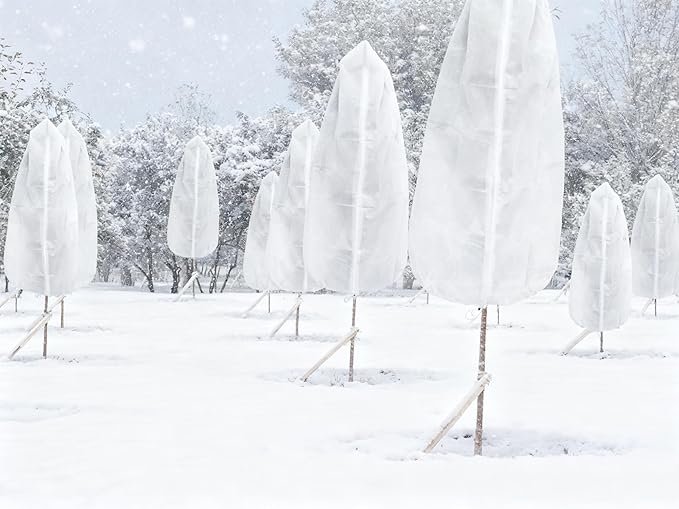 EAONE Plant Covers Freeze Protection 47x71”, Set of 4 Winter Frosts Cloth for Outdoor Plants, Reusable Frost Blankets Tree Wrap Protector for Shrub Cold Weather Bird Insect Prevention, White