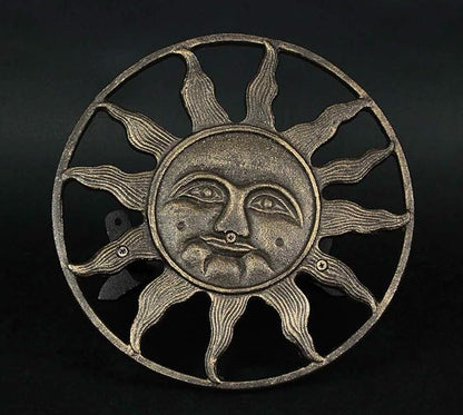 Bronze Finish Cast Iron Sun Face Garden Hose Holder - 12 Inches in Diameter - Decorative Wall-Mounted Outdoor Hanger for Organized and Stylish Outdoor Spaces