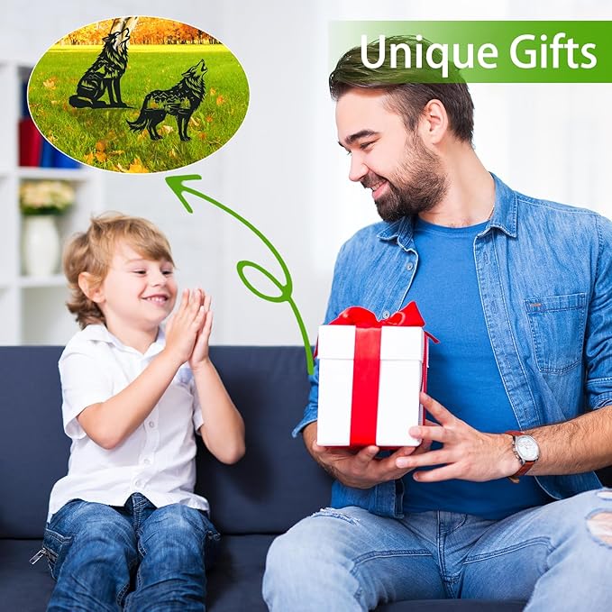 Wolf Metal Garden Stakes Yard Decor, 2PCS Black Wolf Silhouette Statues Garden Decorative Gifts for Yard Art, Patio, Outside, Lawn Ornaments, Yard Art