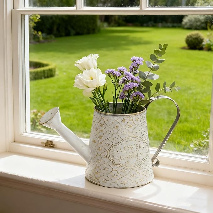 Vintage Metal Flower & Garden Watering Can, Rustic Farmhouse Decorative Watering Pot Planter for Home Patio Backyard Outdoor Plant Care