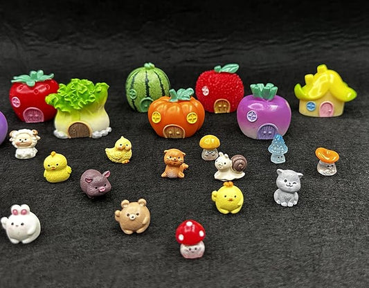 Geiomoo Mini Miniature Resin Set, Mixed Garden Accessories for Crafts Home DIY Landscape Fish Tank Decors (26 Pcs)
