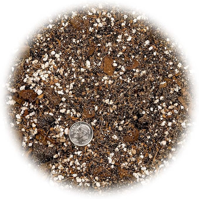 Gardenera's Peace Lily Soil Mix for Thriving Indoor Plants: Hand-Crafted for Optimal Growth [4-Quart Bag]