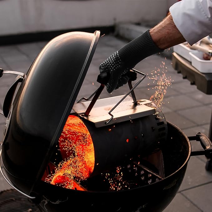 Professional Heat Resistant Gloves 1472°F, Fireproof Aramid Fiber/Silicone/Cotton BBQ Gloves for Grilling, Oven, Fireplace, Cooking & Heavy Duty Kitchen Handling（A Pair for Sale）