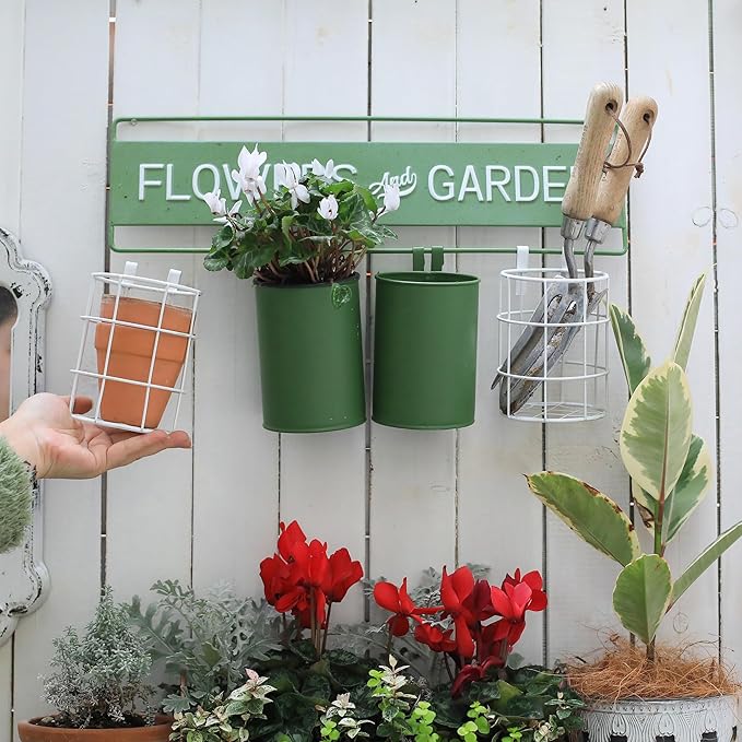 Vintage Metal Hanging Flower Pot Rustic Wall Mounted Planter Bucket 4 Basket Farmhouse Plants Holder with Detachable Hooks for Garden Railing Fence Patio Yard Outdoor Decor Green