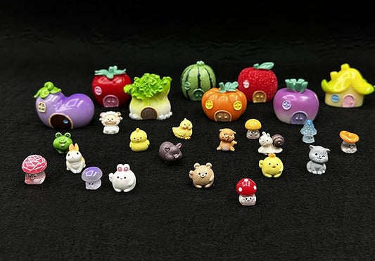 Geiomoo Mini Miniature Resin Set, Mixed Garden Accessories for Crafts Home DIY Landscape Fish Tank Decors (26 Pcs)