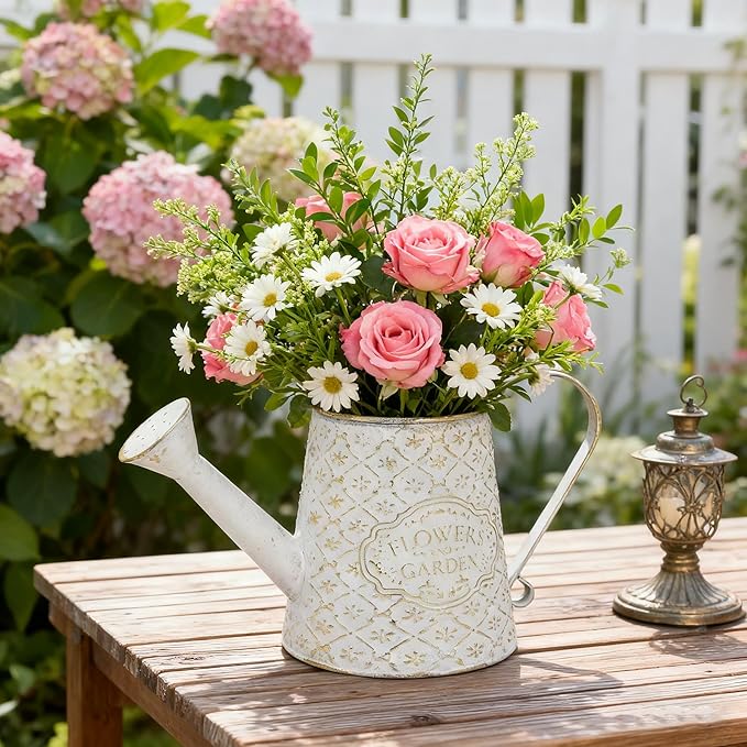 Vintage Metal Flower & Garden Watering Can, Rustic Farmhouse Decorative Watering Pot Planter for Home Patio Backyard Outdoor Plant Care