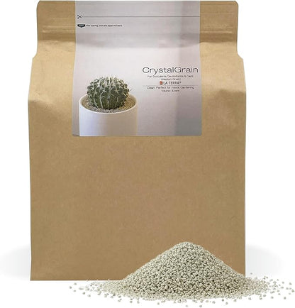 LA TERRA Soil for Succulents, Caudiciforms & Cacti, 3L (Medium Grain) Made in Japan– Nutrient-Enriched, Clean, No Mess, Reusable-Crystal Grain