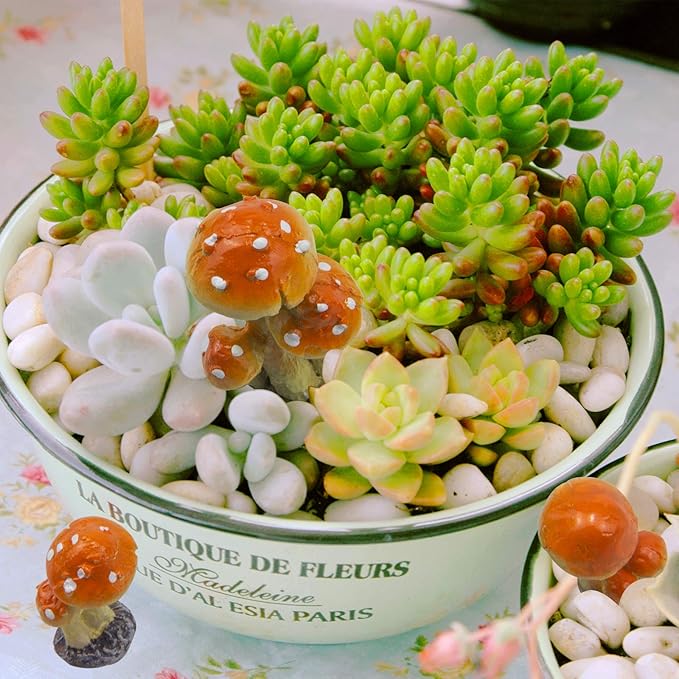 3pcs Resin Mushroom Miniature Fairy Garden Decoration Accessories Sculptures Statues,Yard Decor for Outside Gnomes Outdoor Decor for Patio Zen Garden
