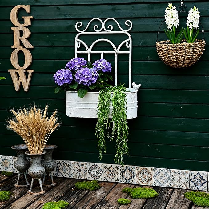 Vintage Rustic Wall Planter Distressed Decor Iron Hanging Plant Basket Shabby Metal Wall Mounted Flower Holder Pot Stand for Indoor Outdoor Home Balcony Patio Farmhouse Garden Decorative (White)