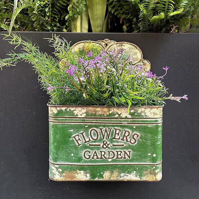CVHOMEDECO. Farmhouse Metal Wall Planter Rustic Galvanized Flower Holder Wall Mount Flower pots for Indoor, Outdoor and Wall Decor, Set of 2 (Green)