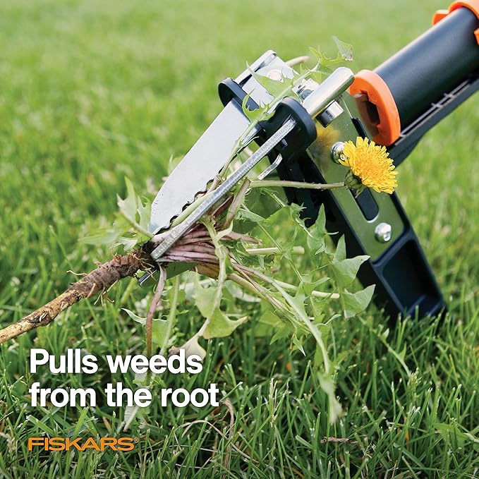 Fiskars 3-Claw Stand Up Weed Puller Tool, Gardening Weeder, Hand Weeding Tool with 39" Long Ergonomic Handle with Easy-Eject Mechanism