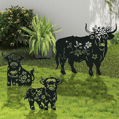 Highland Cow Metal Garden Stakes Yard Decor, 3PCS Black Cow Silhouette Statues Garden Decorative Gifts for Yard Art, Patio, Outside, Lawn Ornaments Outdoor, Yard Art