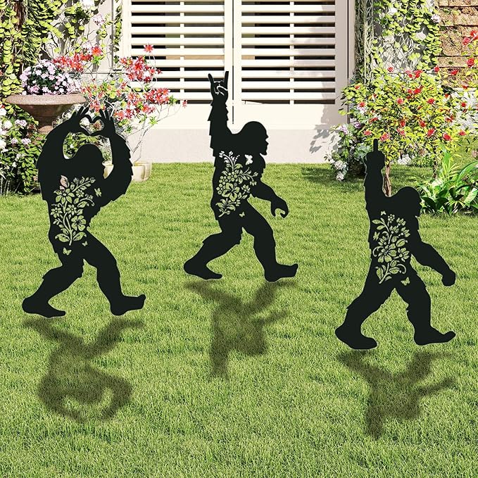 Bigfoot Metal Garden Stakes Yard Decor, 3PCS Black Bigfoot Silhouette Statues Garden Decorative Gifts for Yard Art, Patio, Outside, Lawn Ornaments, Christmas, Backyard, Pathway