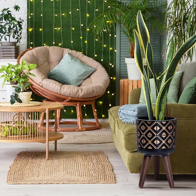 D'vine Dev 8 Inch Planter Pot with Stand, Mid-Century Tall Plant Pot with Legs for Indoor Plants, Small, Bronze/Black, 88-G-A-6