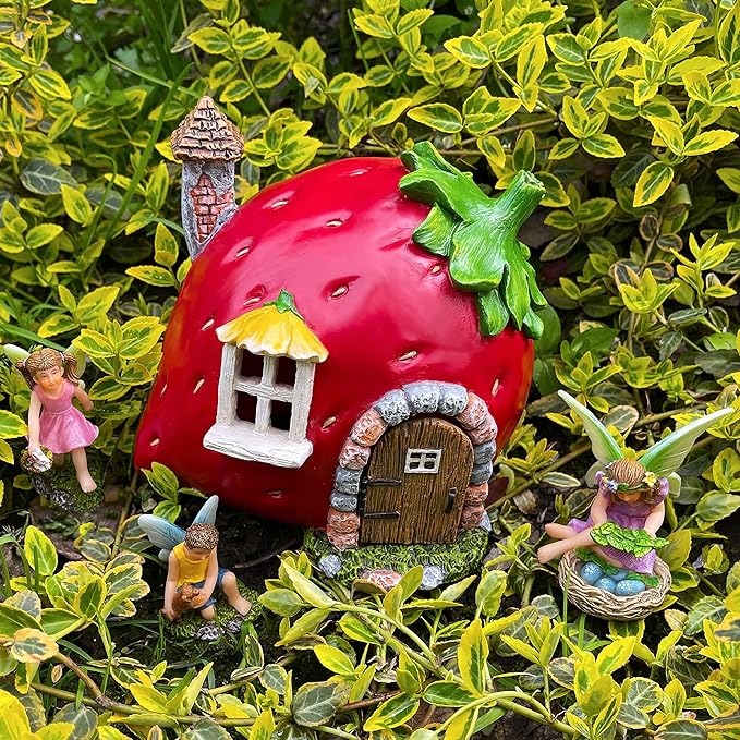 Mood Lab Fairy Garden - Fairy Strawberry House Set of 4 pcs - Miniature Figurines & Accessories - Outdoor & House Decor