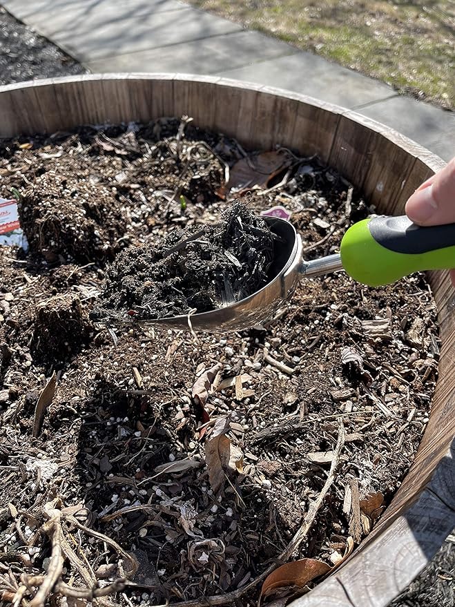 Garden Guru Super Strong Garden Scoop Trowel Shovel Transplanter - Stainless Steel - Rust Resistant - Ergonomic Grip - Perfect Hand Shovel for Gardening Transplanting and Digging - 1 Case (50 Pcs)